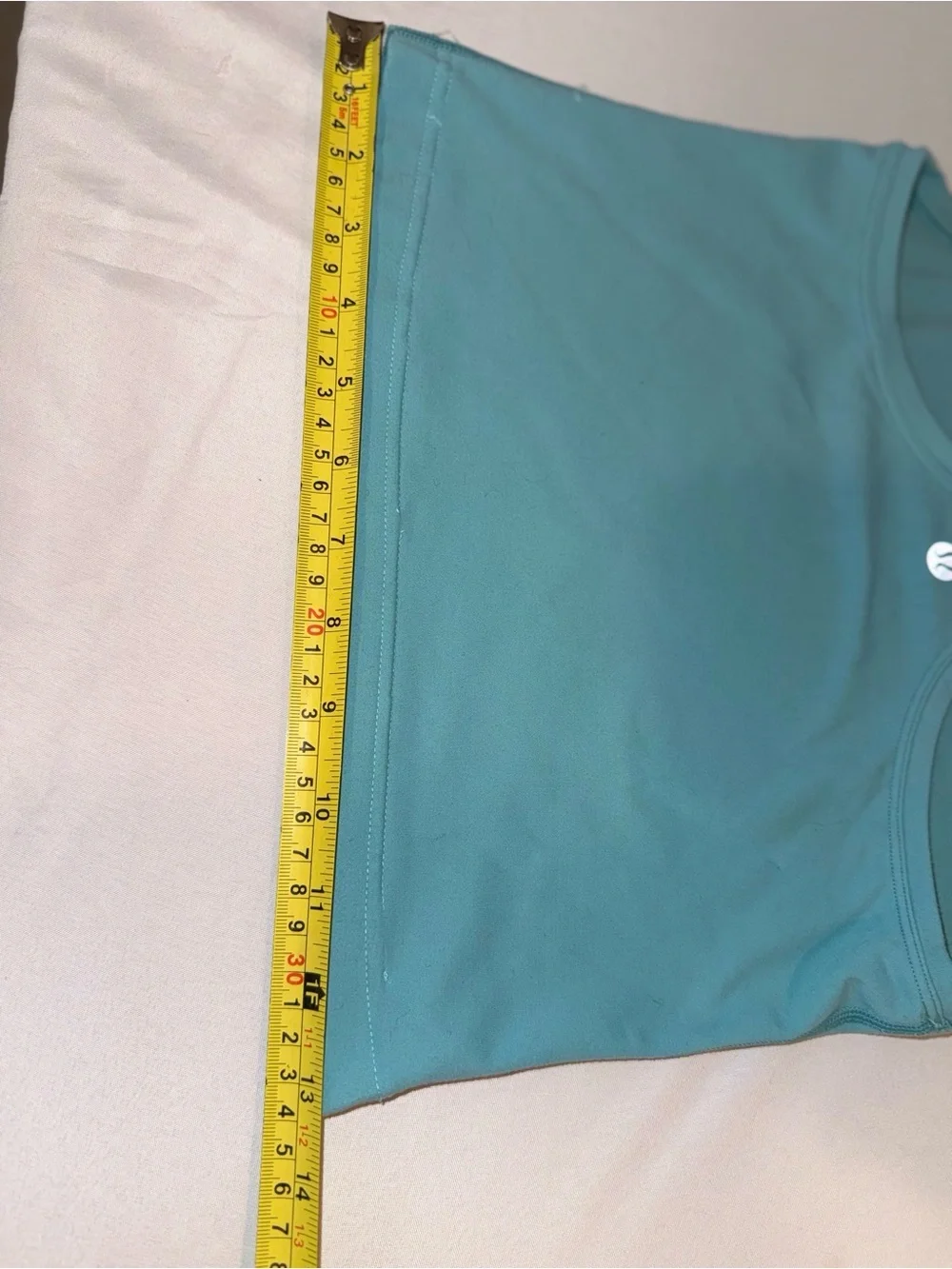 Lululemon Women's Teal Racerback Crop Tank Top Casual Activewear Size 6/Small